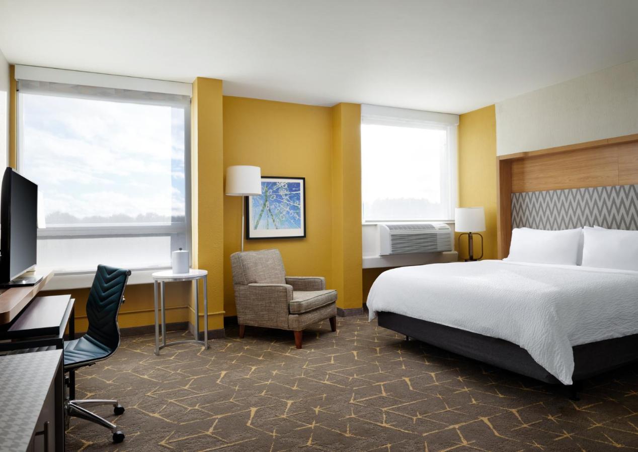 Holiday Inn Boston - Dedham Hotel & Conference Center By Ihg Exteriör bild