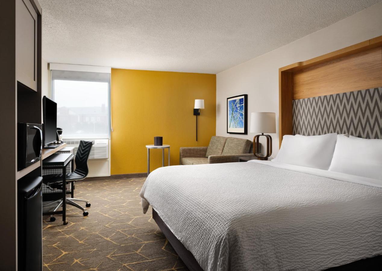 Holiday Inn Boston - Dedham Hotel & Conference Center By Ihg Exteriör bild